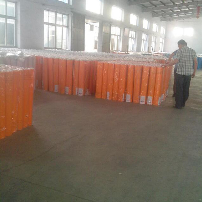 C Kaca Serat Kaca Memperkuat Mesh Rolls Tembok Diperkuat Dengan Kekuatan Tarikan 800N