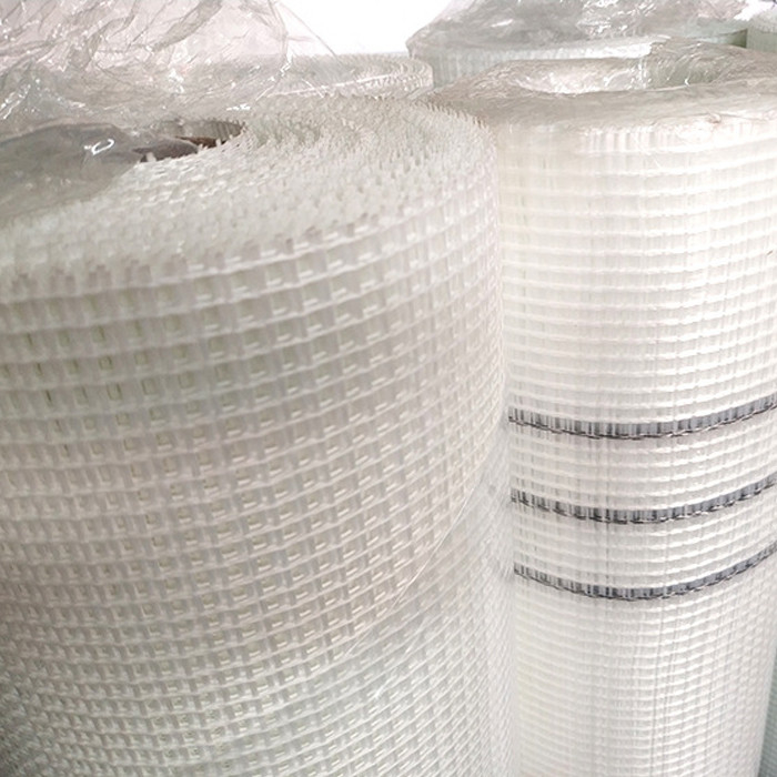 Fiberglass Reinforcing Mesh Wall Roll 1.2m Warna Hijau 800N Kekuatan tarik