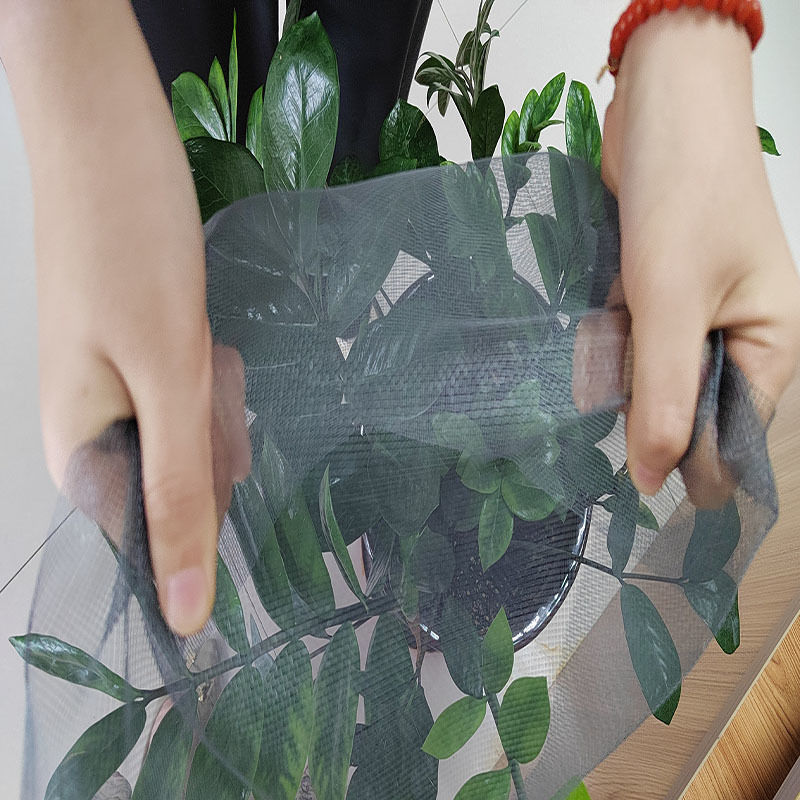 Jaring Pelindung Jendela Fiberglass Lapis PVC Anyaman Polos 18*16 mesh untuk Ketahanan Jangka Panjang