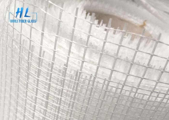 Kekuatan Berwarna-warni Fiberglass Square Mesh Netting Roll Dengan Water Resistance 50m 100m 200m