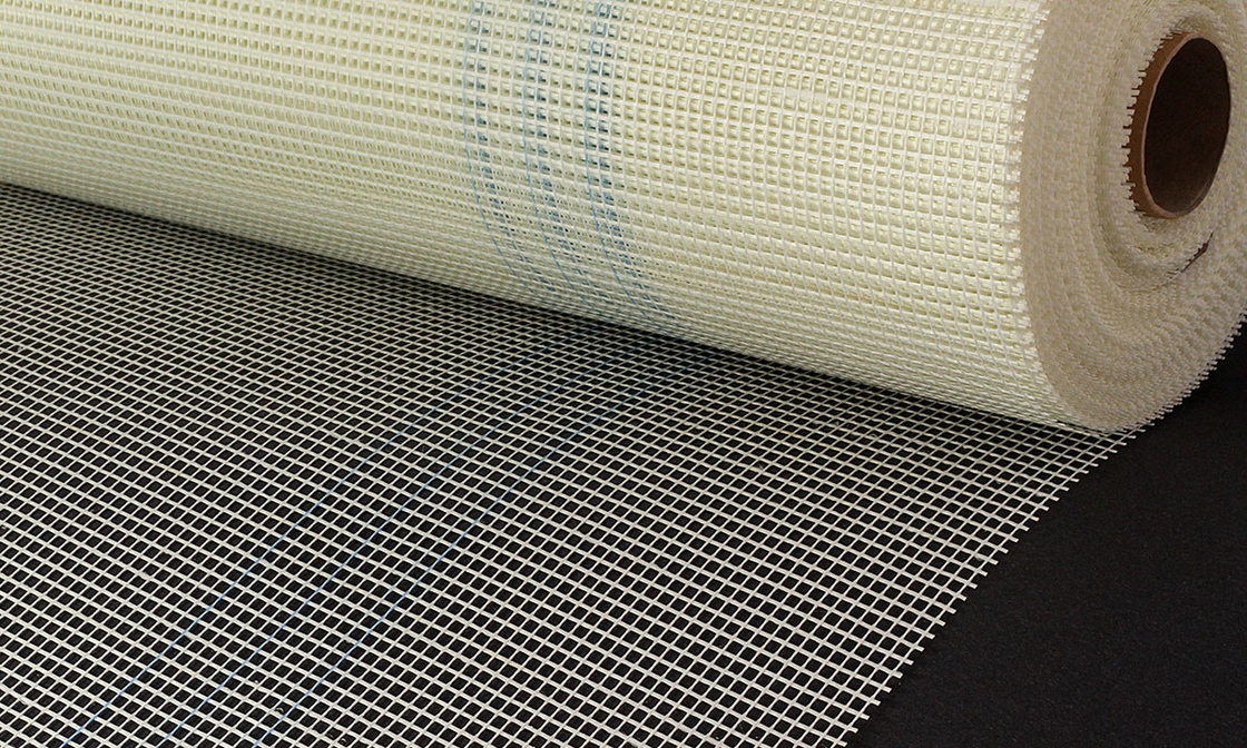 75g 60g 4 * 4 5 * 5 Fiberglass Mesh C - Benang Kaca Untuk Dukungan Marmer