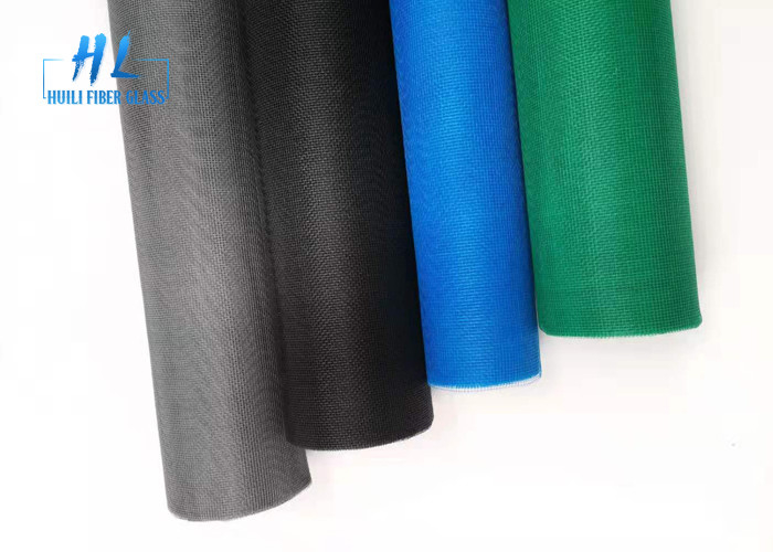 Warna Berbeda 17 * 15 Mesh 115g Fiberglass Mosquito Net Digunakan Untuk Windows