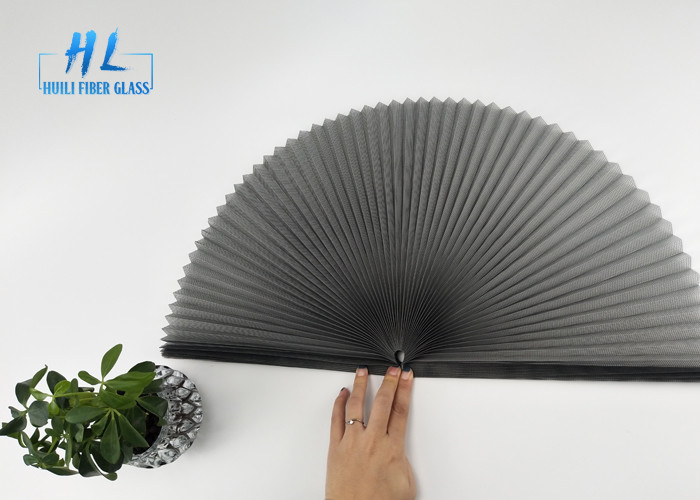 Layar Jendela Anti Nyamuk Polyester Lipat Dengan Warna Hitam Dan Abu-abu