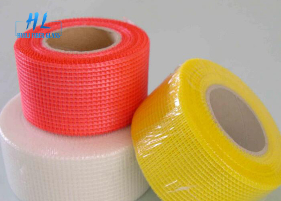 30% Kandungan lem 60g 65g/m2 Pita Fiberglass Self-Adhesive Resistant Alkali