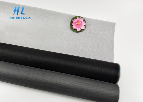 20 * 22 Ukuran Jala Fiberglass Layar Terbang Serangga Mesh PVC Dilapisi Perawatan Permukaan